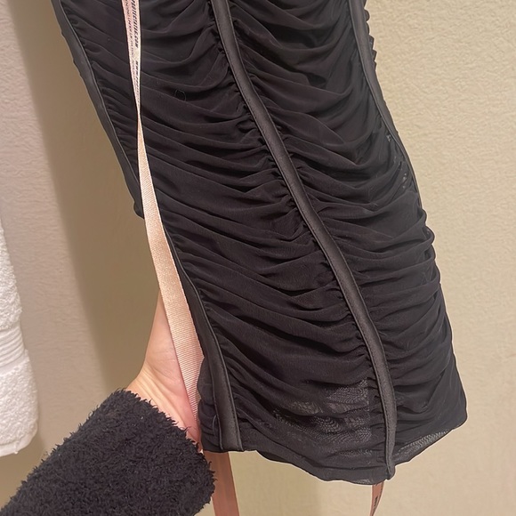 House of CB Maya Dress - Picture 15 of 16